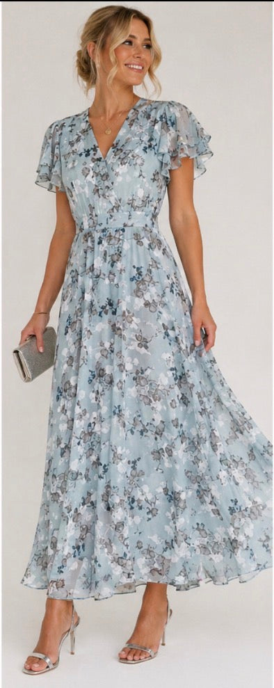 Verenaluxe™ | Glamorous dress that covers the belly