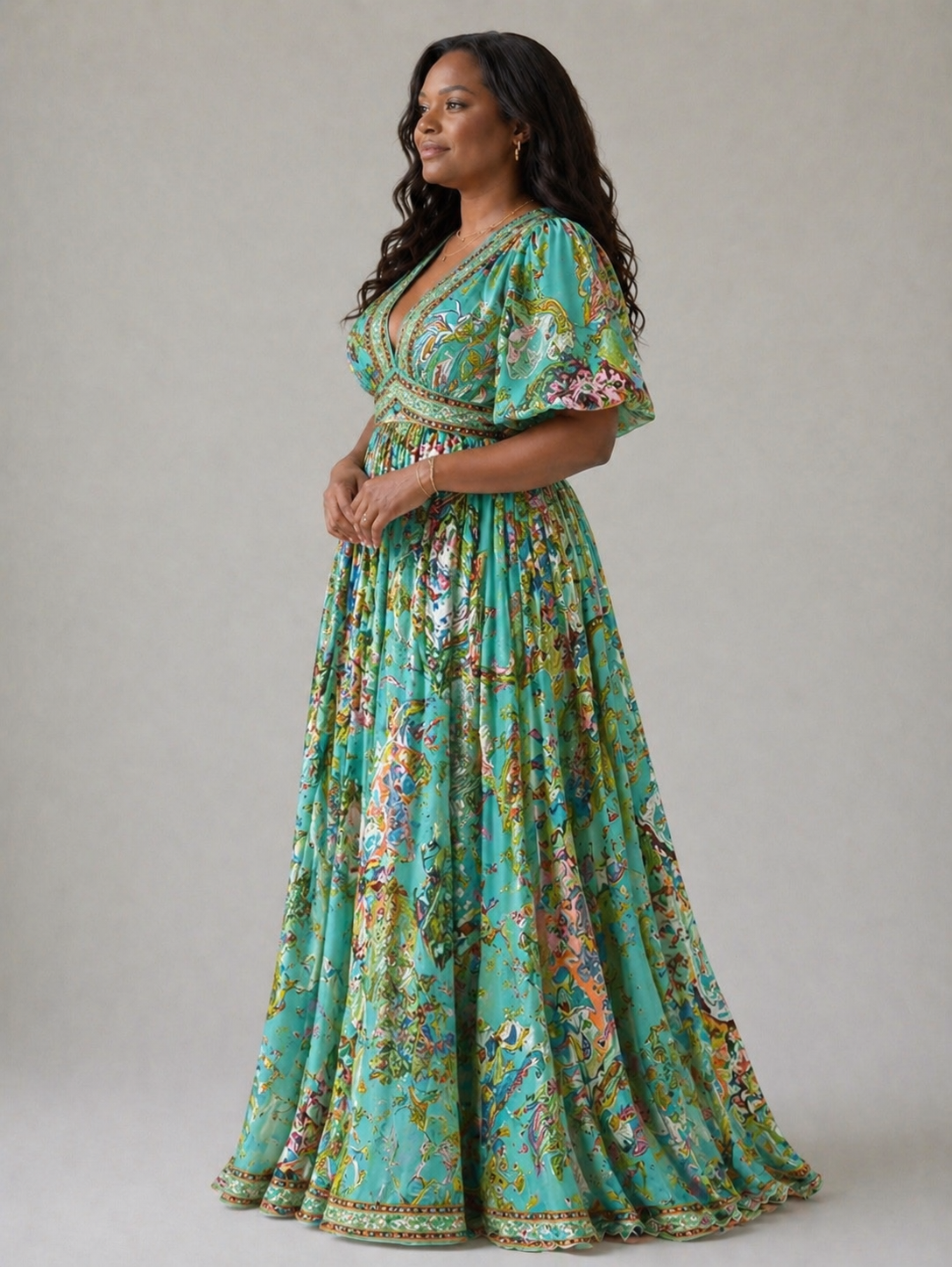 Verenaluxe™ | Airy maxi dress with puff sleeves and V-neck
