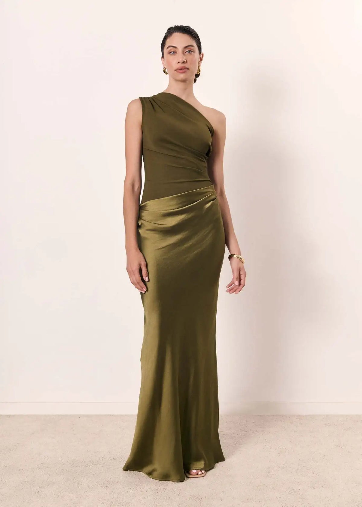 Verenaluxe™ | Maxi Dress with a Guilt in Satin