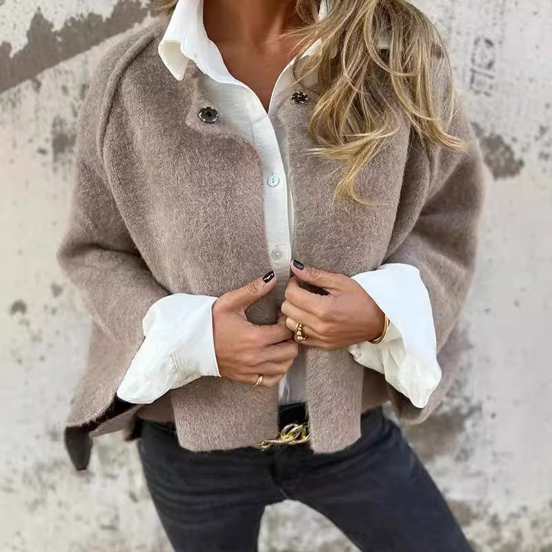 Amelia | Short Cashmere Coat